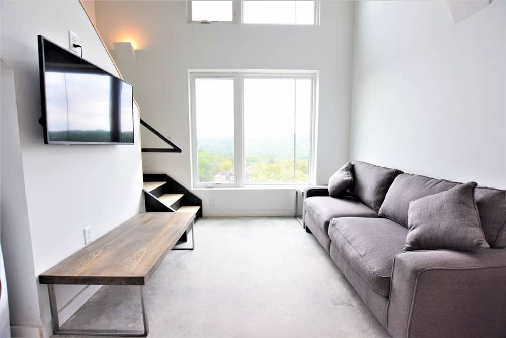 201 College Ave Interior Photos