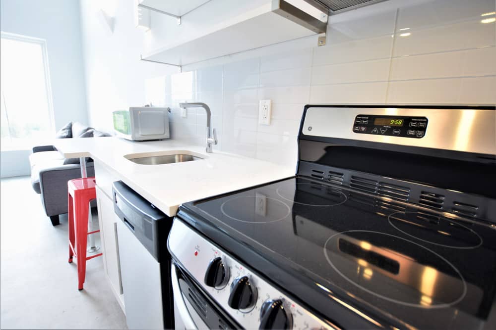 201 College Ave Interior Photos