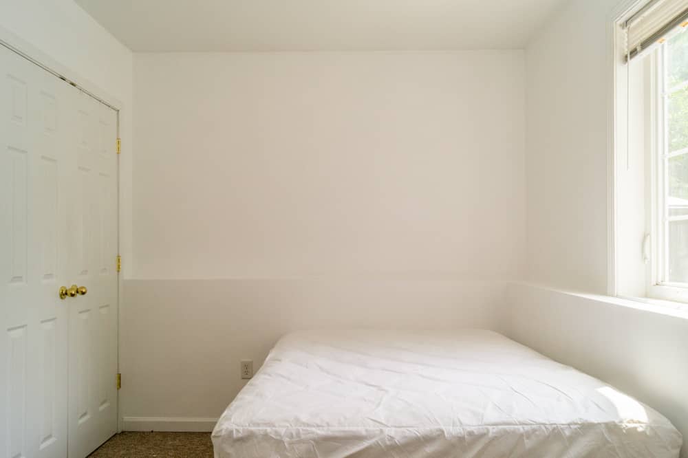 211 Columbia Interior and Exterior Photos