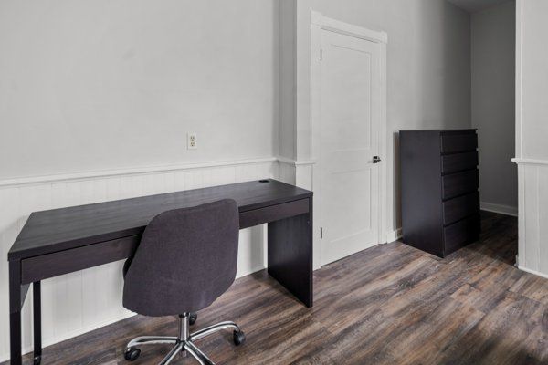 601 E State Street office