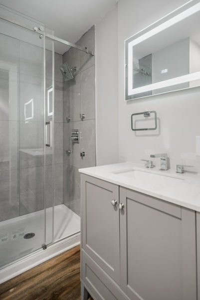 601 E State Street bathroom