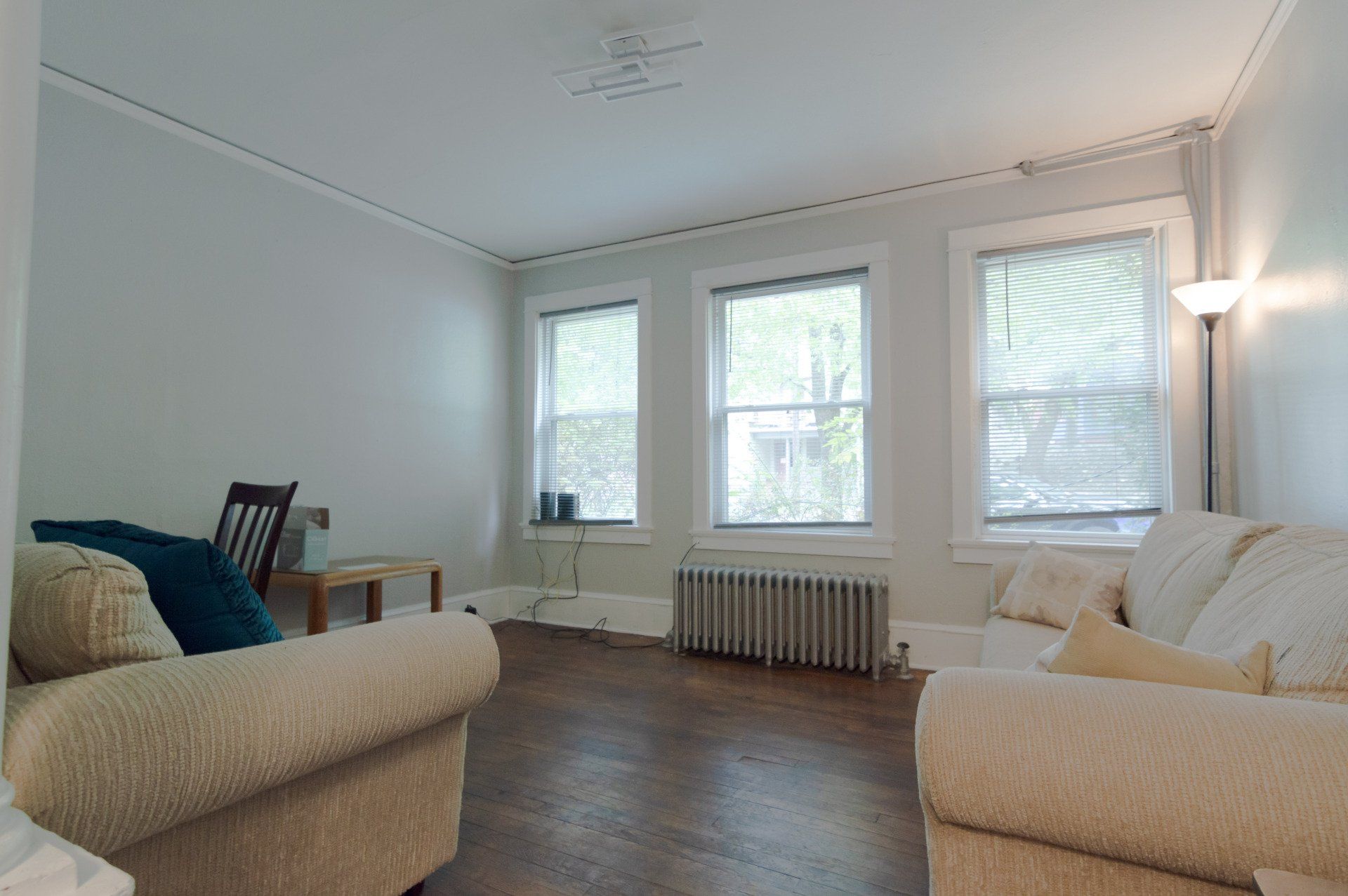 611 State Street Living Room