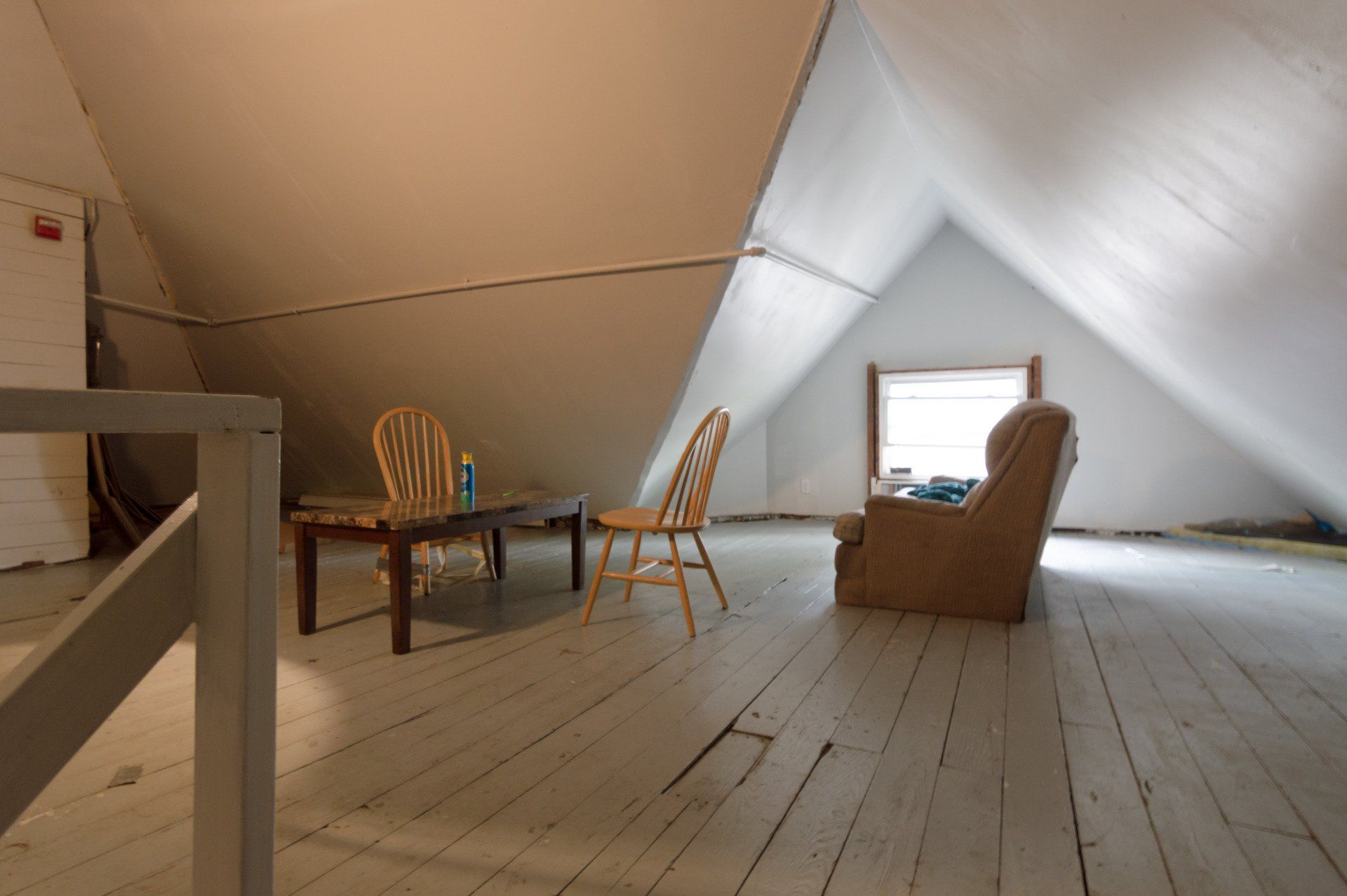 611 State Street Bedroom