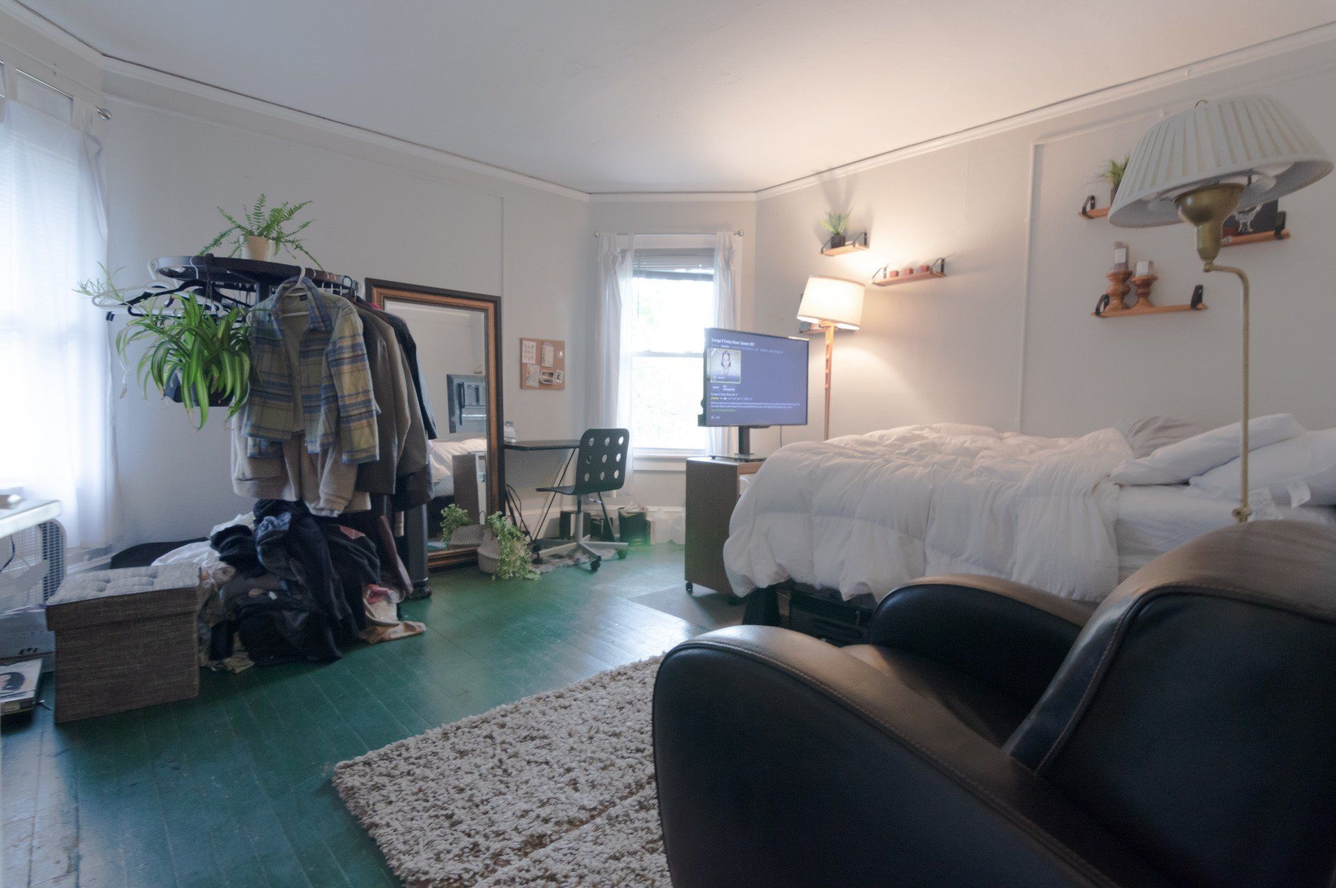 611 State Street Bedroom