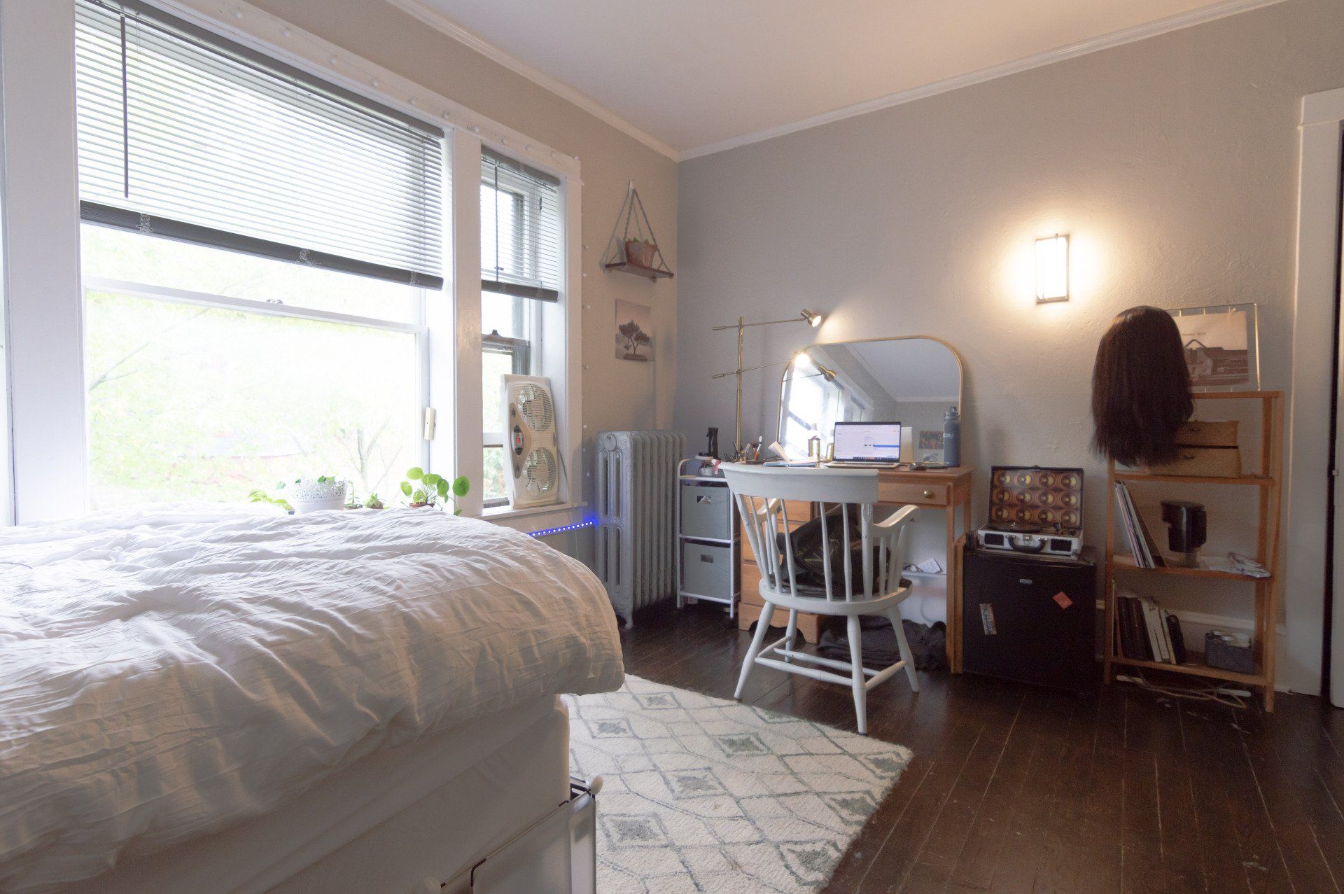 611 State Street Bedroom