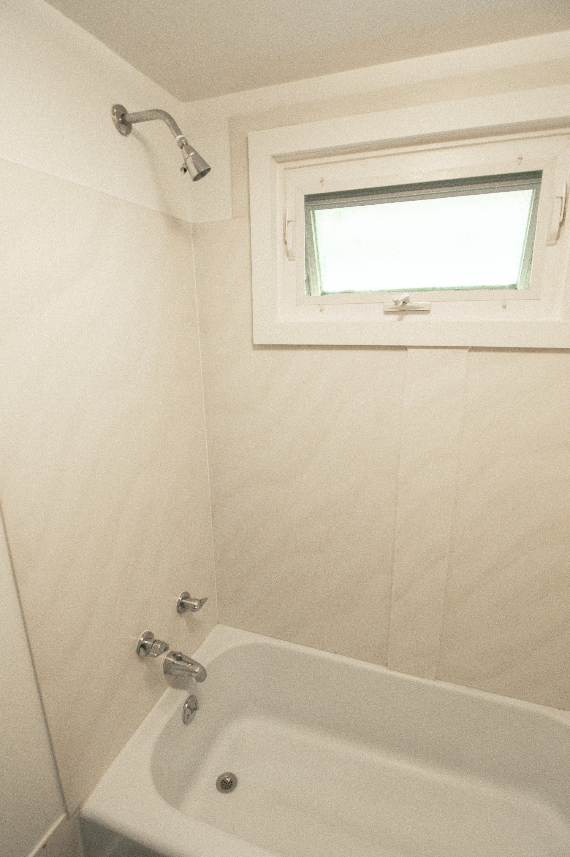 110-2 Stewart Ave Bathroom