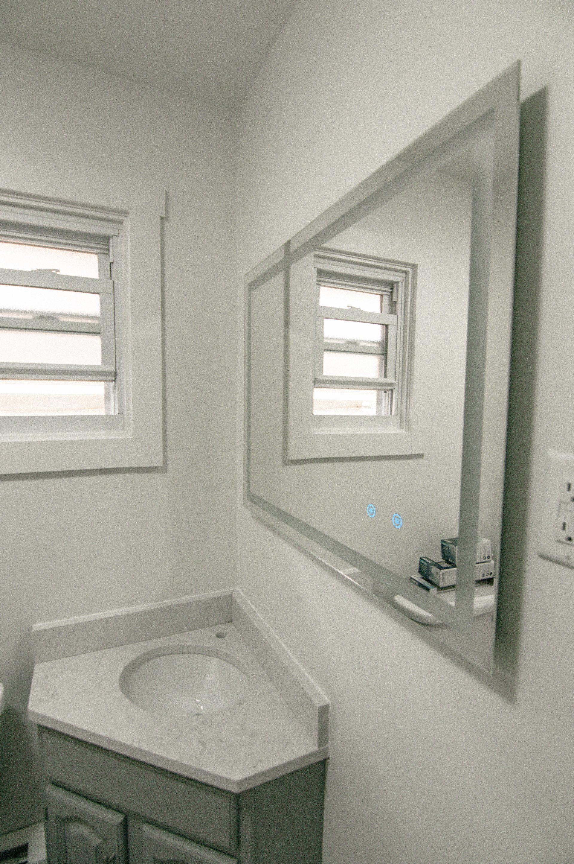 110-1 Stewart Ave Bathroom