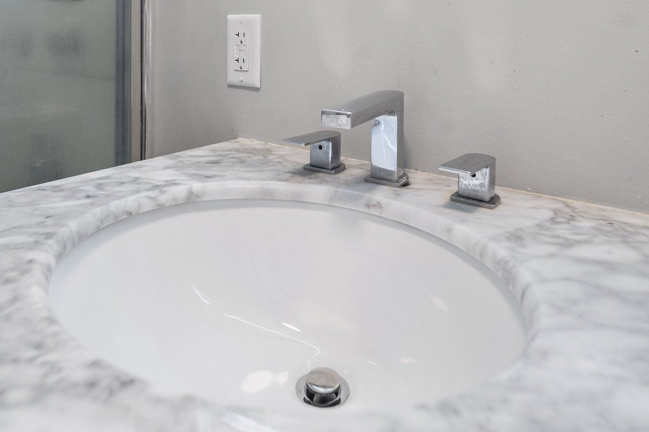 112 Stewart ave unit 2 bathroom sink