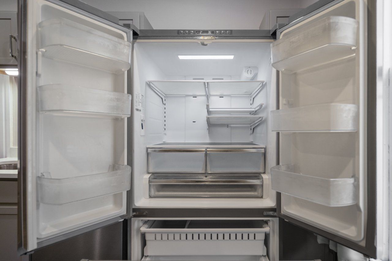 112 Stewart ave unit 2 refrigerator