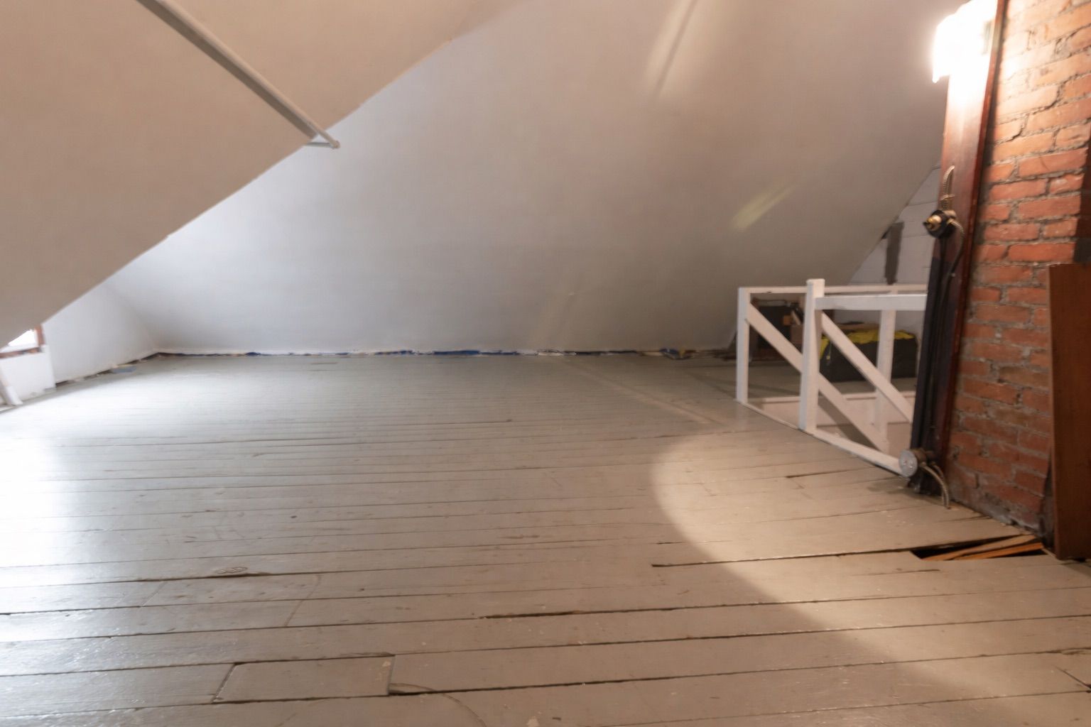 611 State Street Bedroom