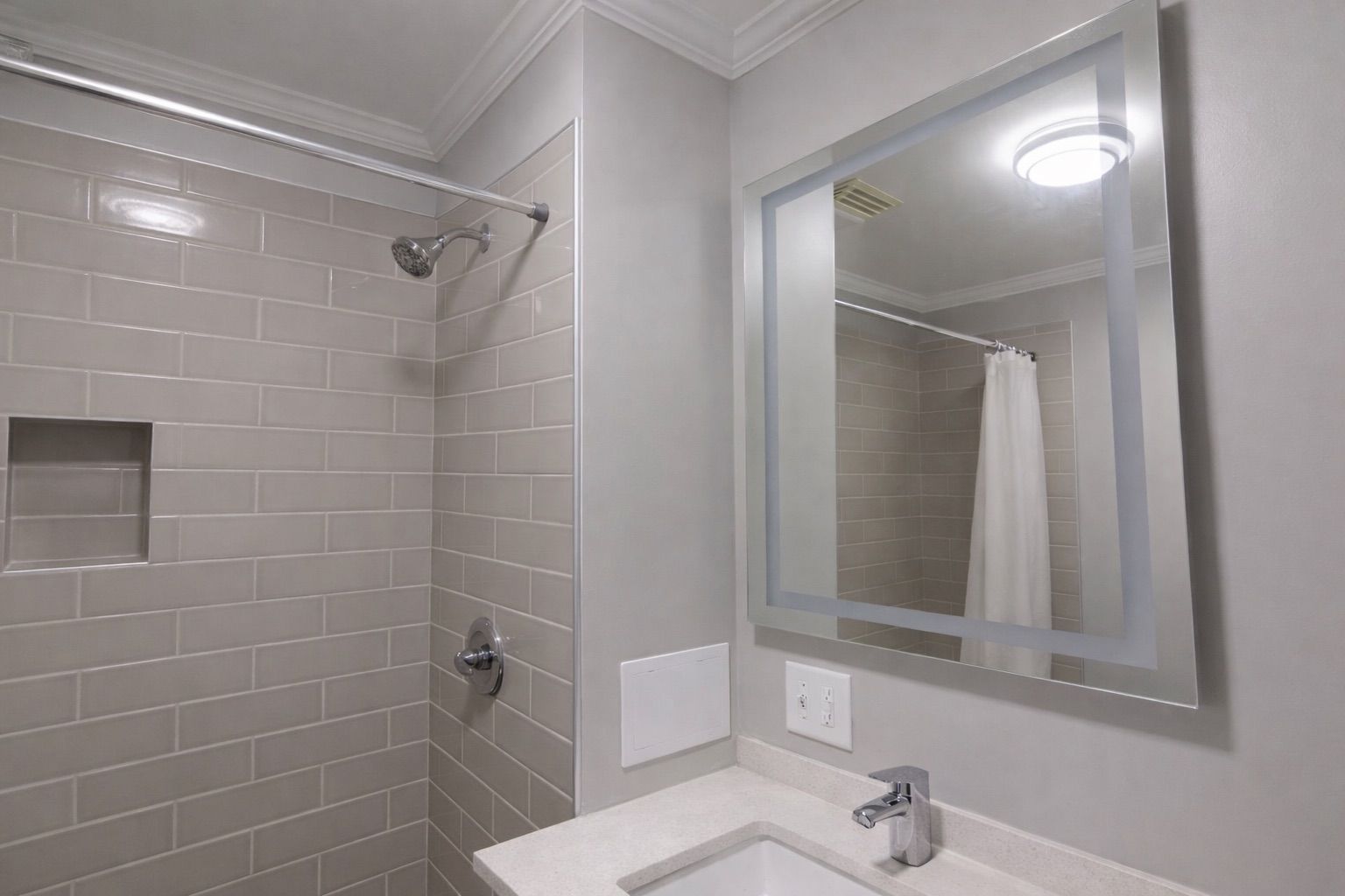 611 State Street Bathroom