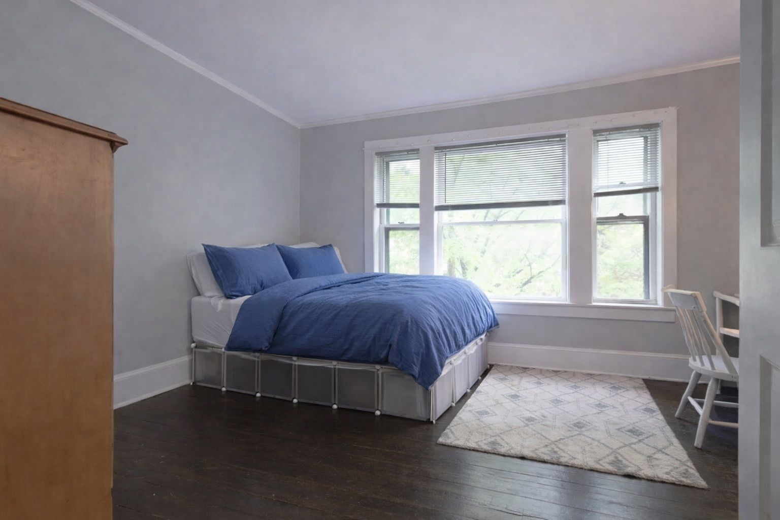 611 State Street Bedroom