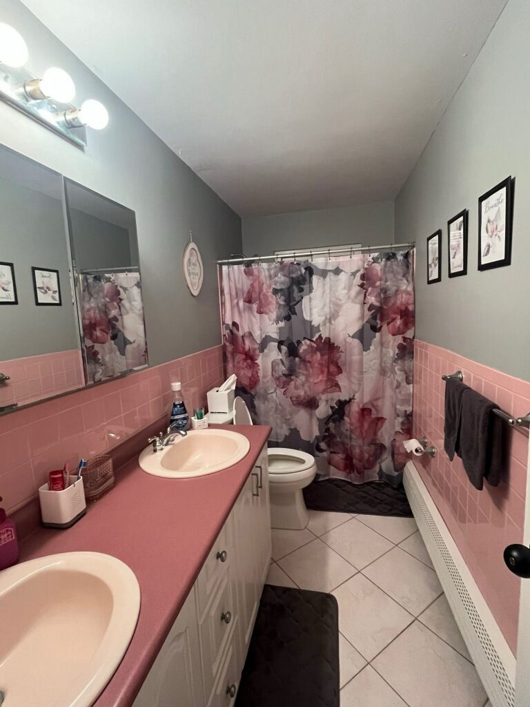 Anthony's Reglazing | Tub Reglazing | Old Westbury, NY
