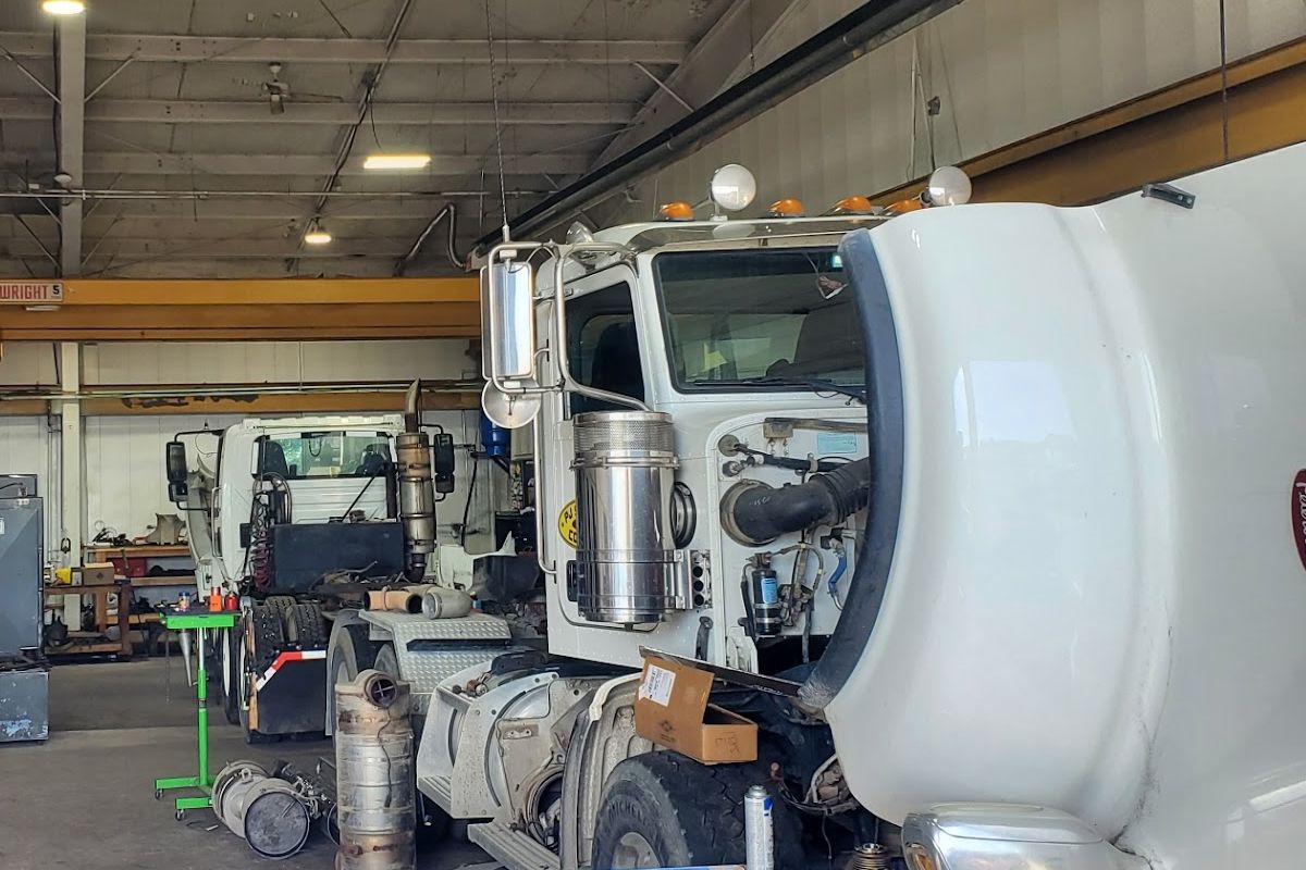 Fleet Semi Truck Repair Jackson MI | MDP Diesel & Auto Repair