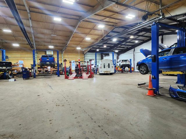 Auto Air Conditioning Service Near Me Pomona thumbnail