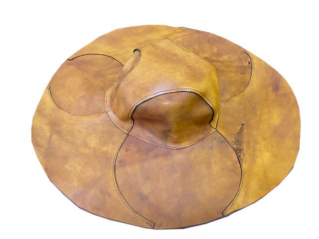 zonnehoed - leren hoed - leather hat