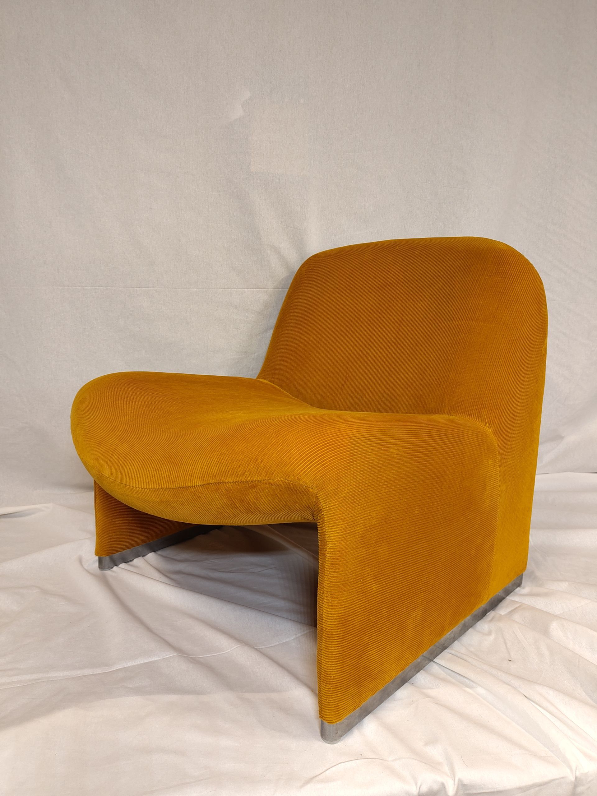 Artifort Alky
Giancarlo Piretti
