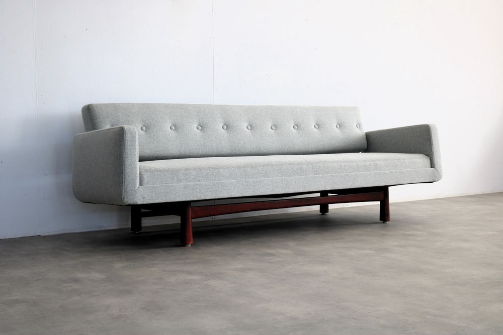 Vintage sofa by Edward J.  Wormley for Dux
'New York'