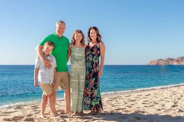 heather archibald family at the beach