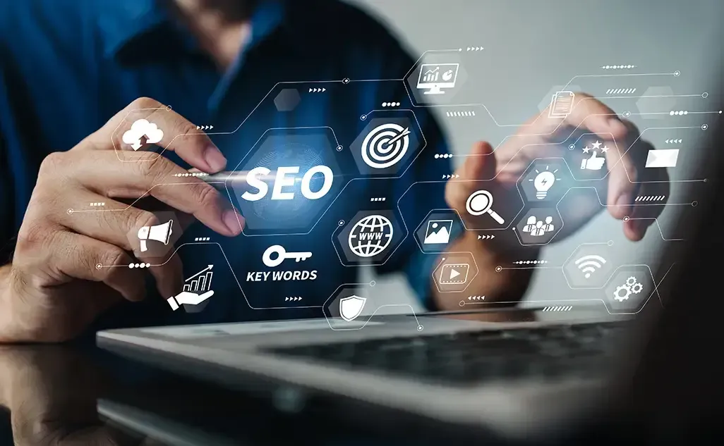 Imagem Ilustrativa mostrando a integração do SEO e AEO