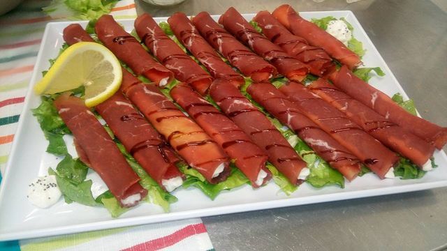 involtini di bresaola