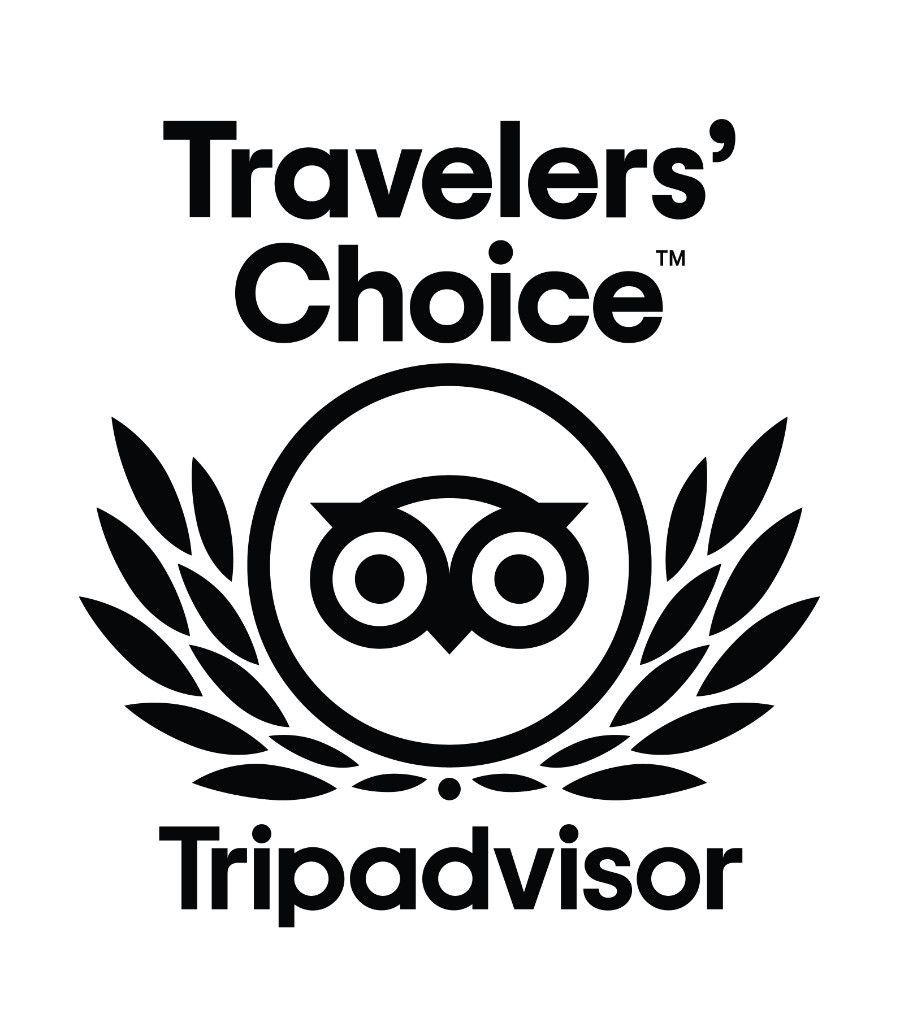 A black and white logo for travelers choice tripadvisor.