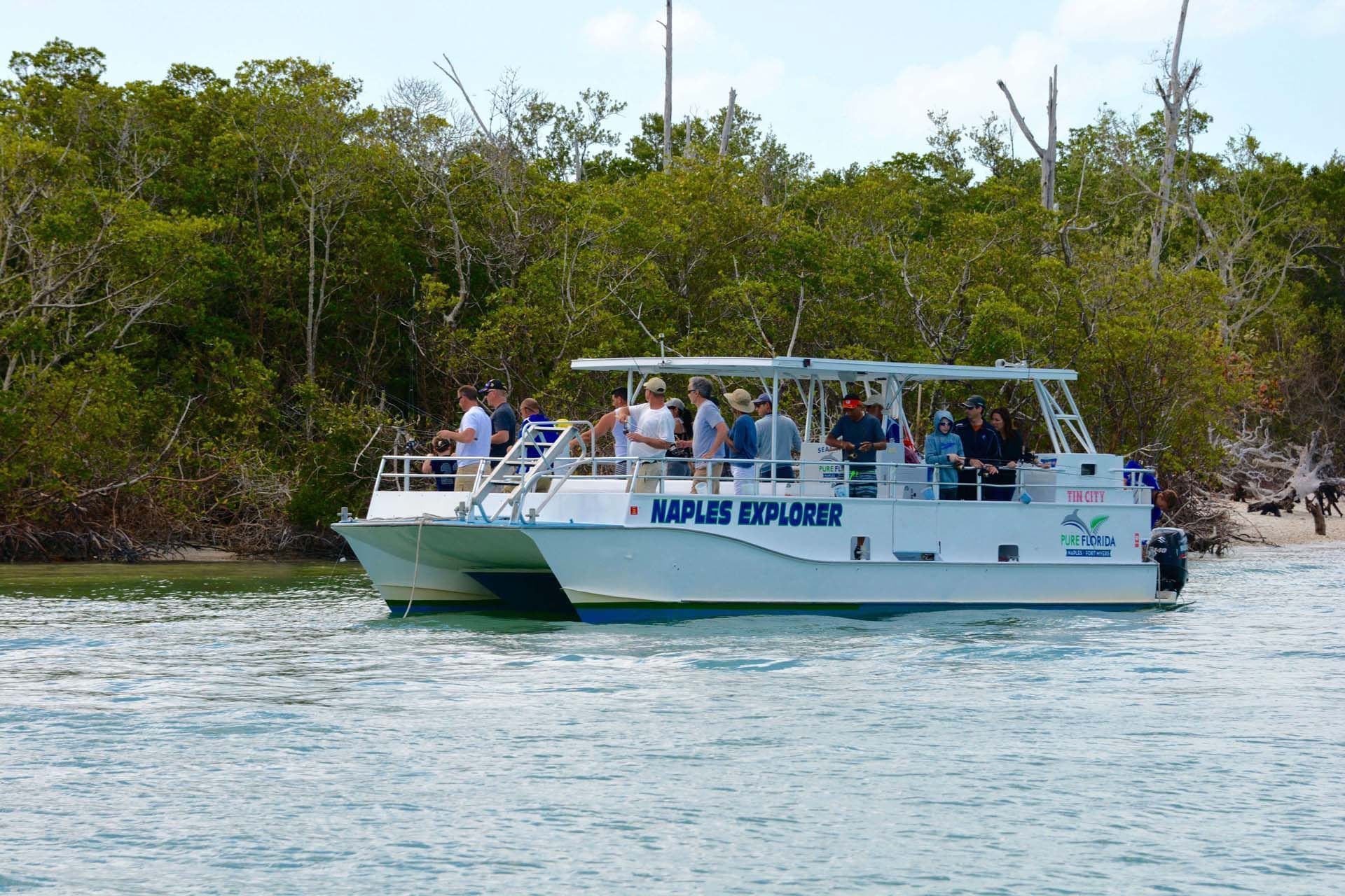 A boat with the word beaver on it