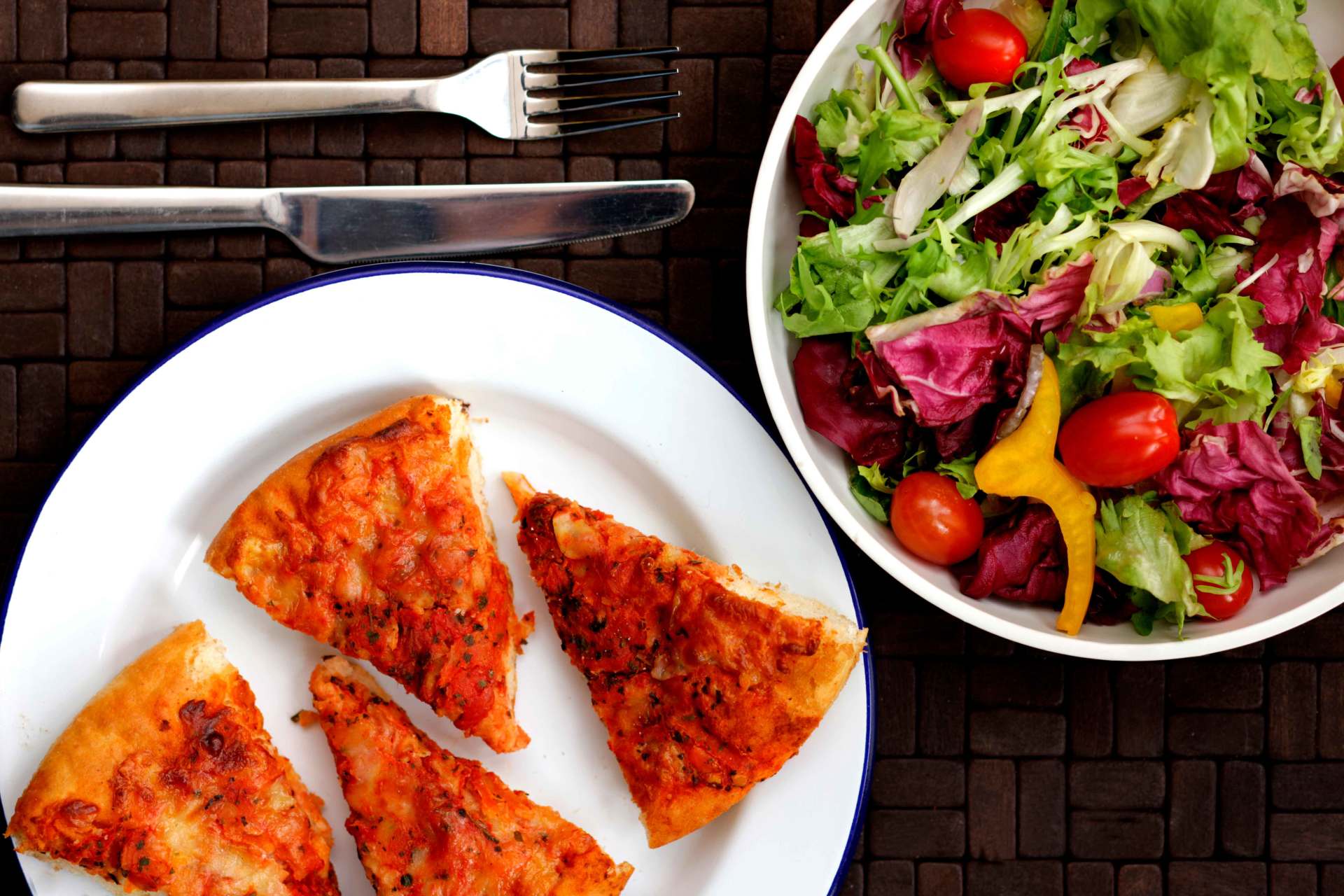 Salada X Pizza