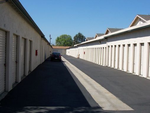 Space Facility — White Units in El Cajon,  CA