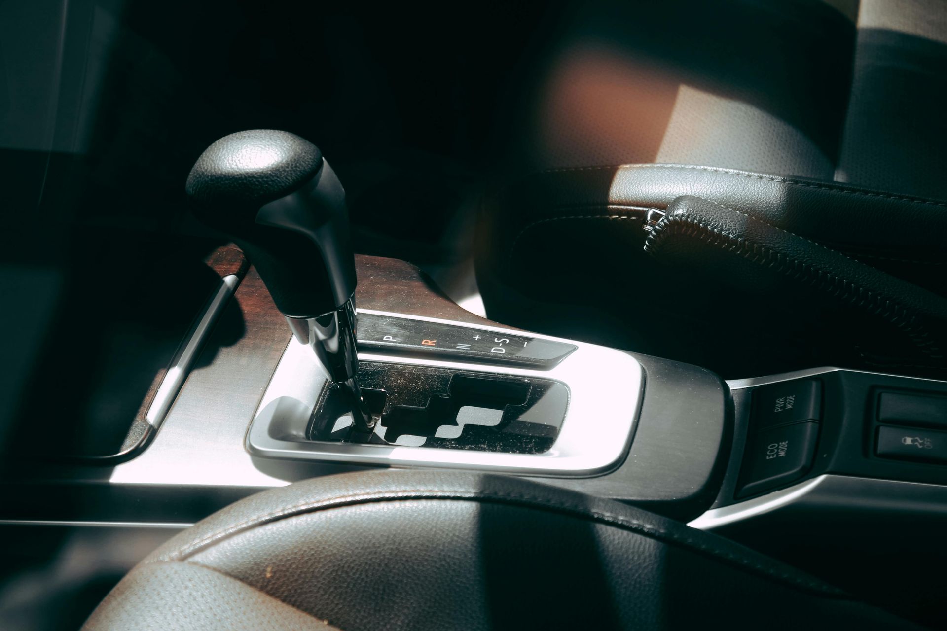 car's gear shift