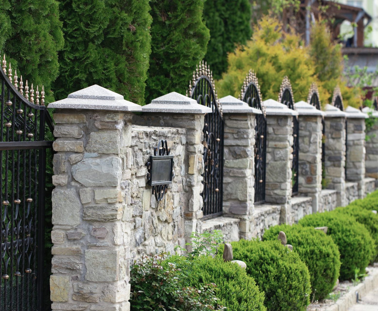 Stone Fences | Exterior Stonework | Residential | Stillwater Stoneworks