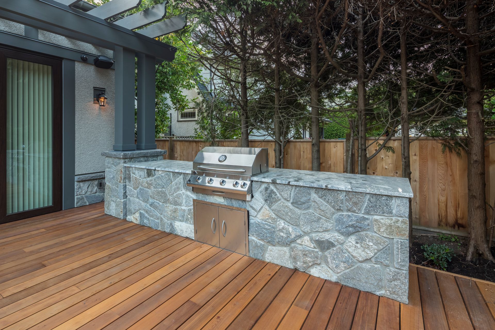 Outdoor Kitchen 1 | Portfolio | Stillwater Stoneworks