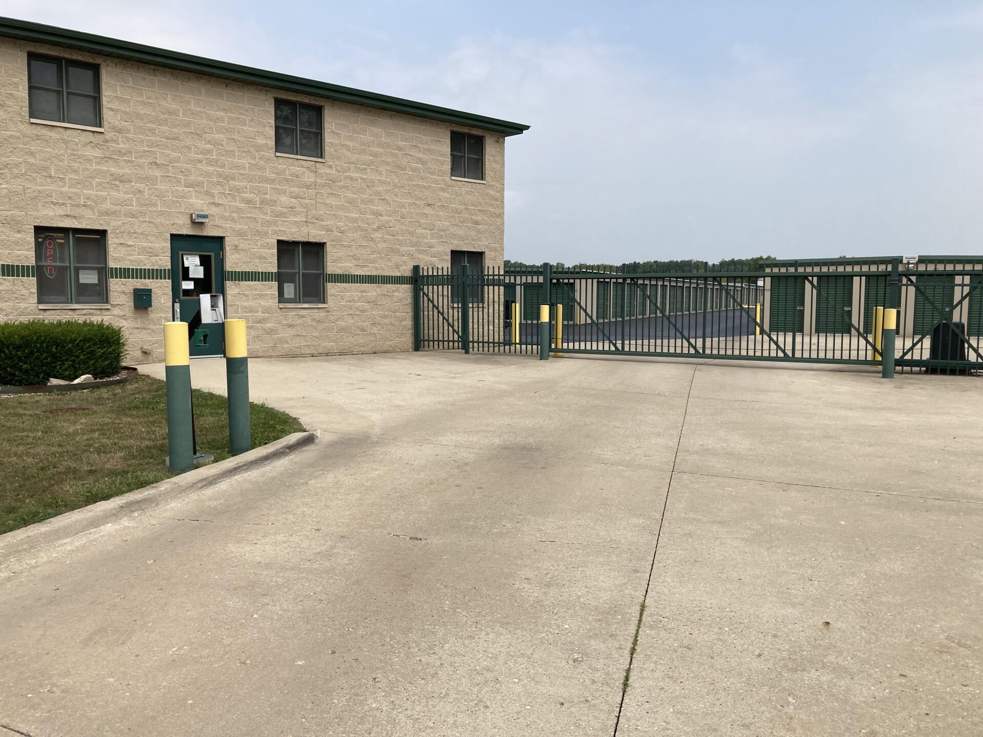 Front Of Office — Johnsburg, IL — Lock-It Self Storage Front Of Office — Johnsburg, IL — Lock-It Self Storage