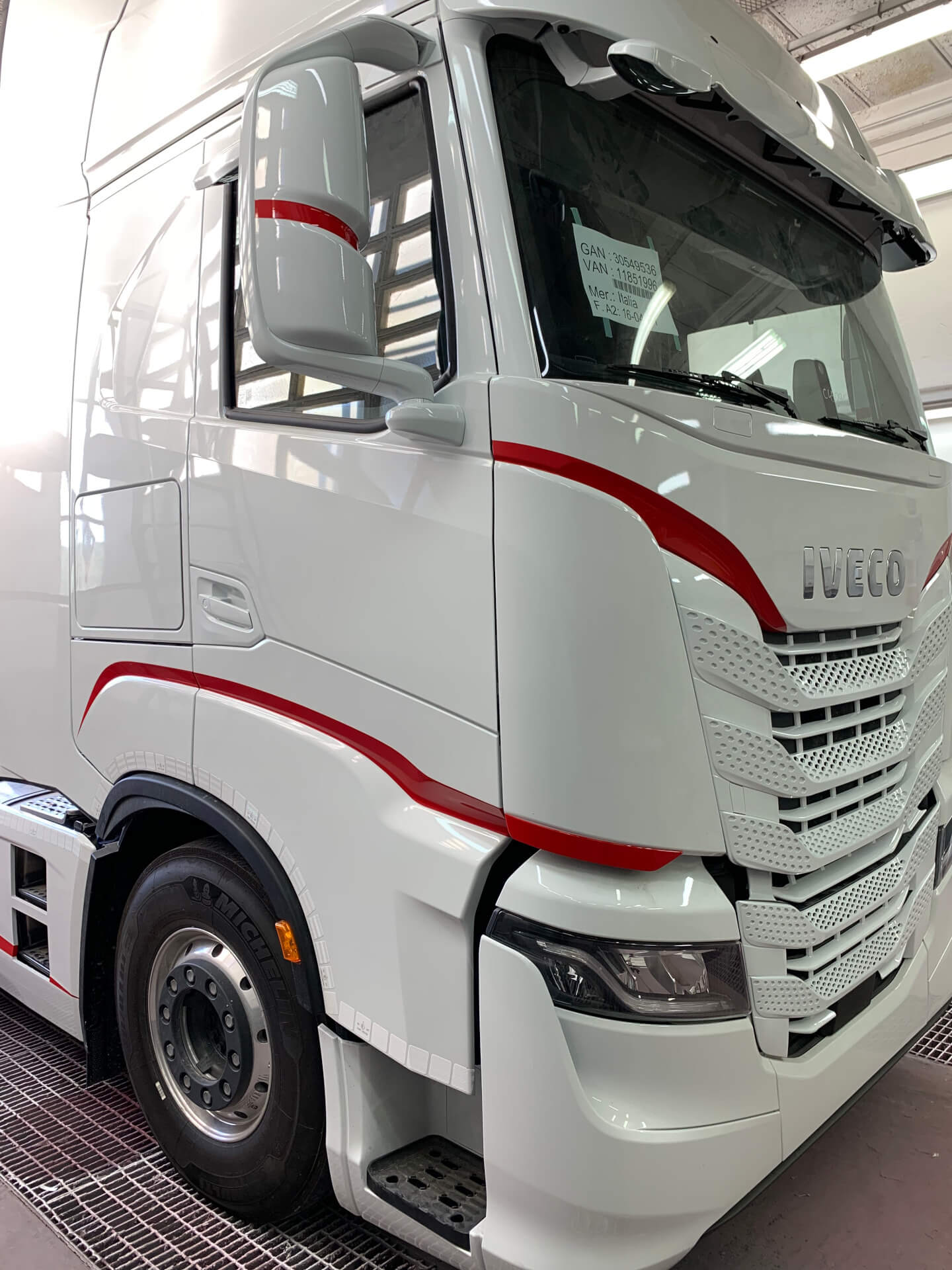 Trasformazione telaio camion iveco Sway. Carrozzeria Settecrociari Cesena