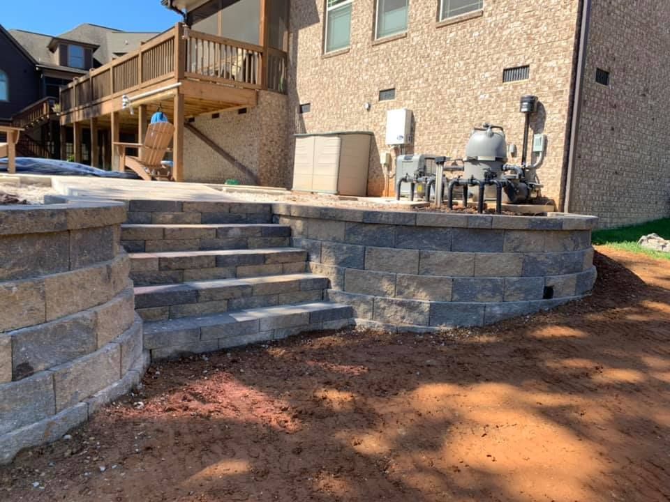 Patio Steps | Sweetwater, TN | Rock Veneer Construction