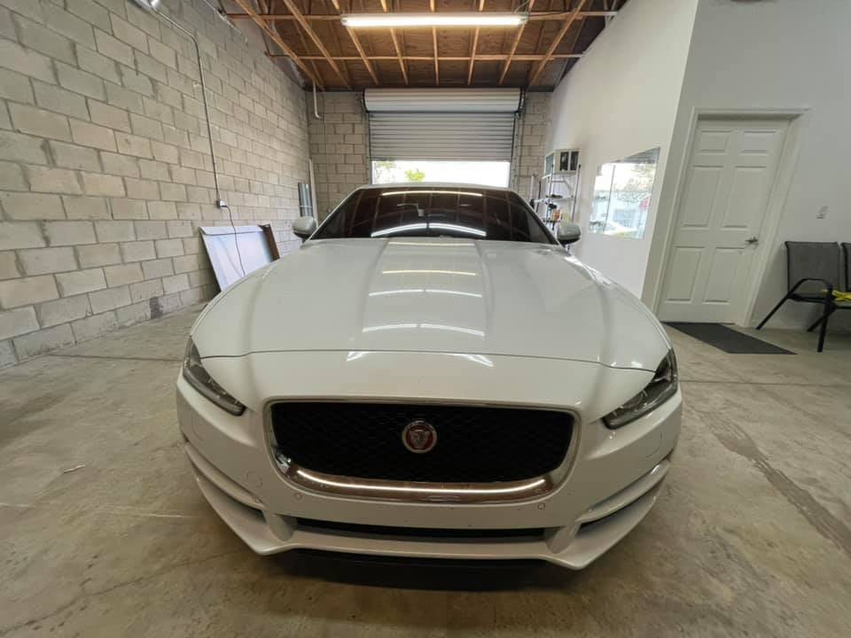 Sports Car White - Melbourne, FL - Custom Tintz