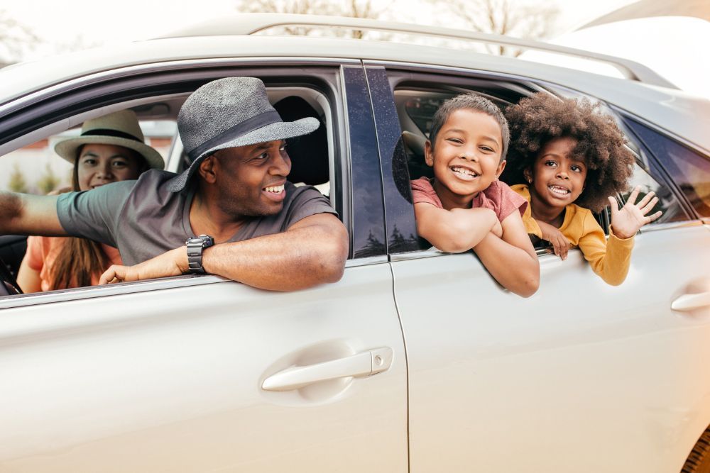 Family in Car | Easy Street Auto Repair