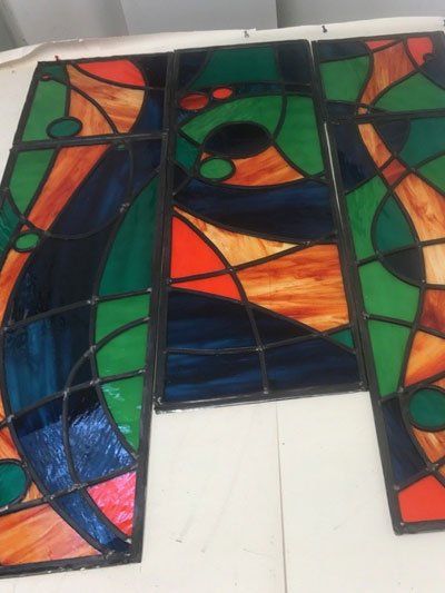Multicoloured glass