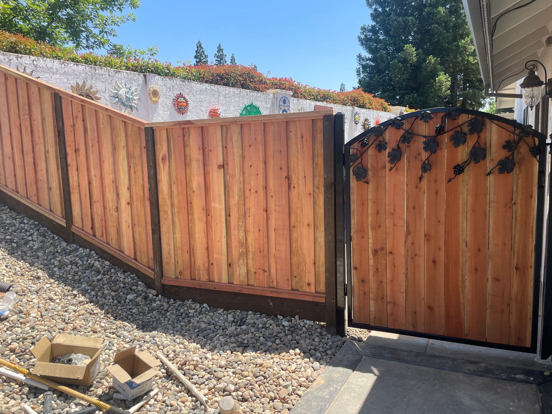 woodland hills fence painting