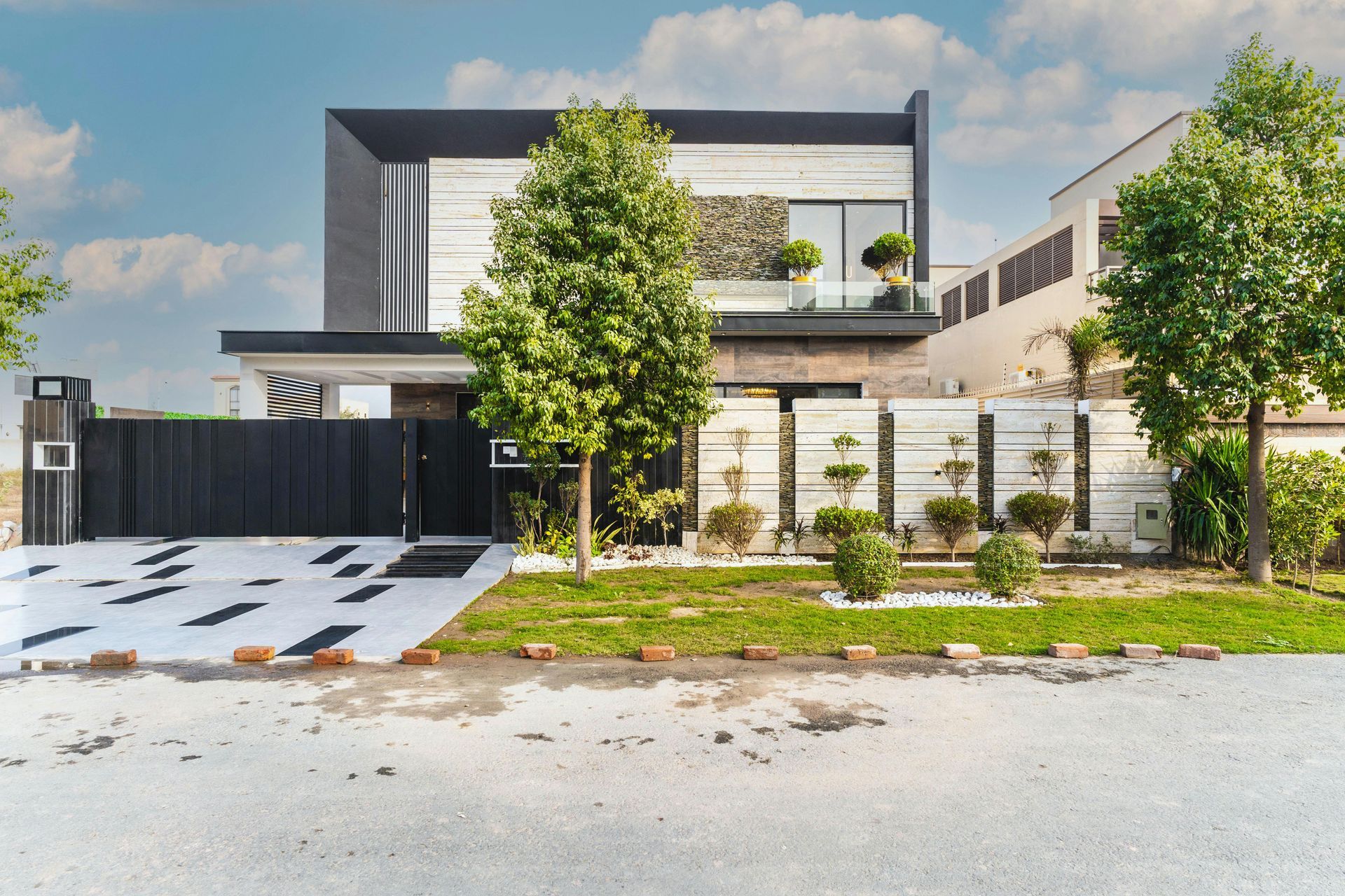 woodland hills exterior home painting