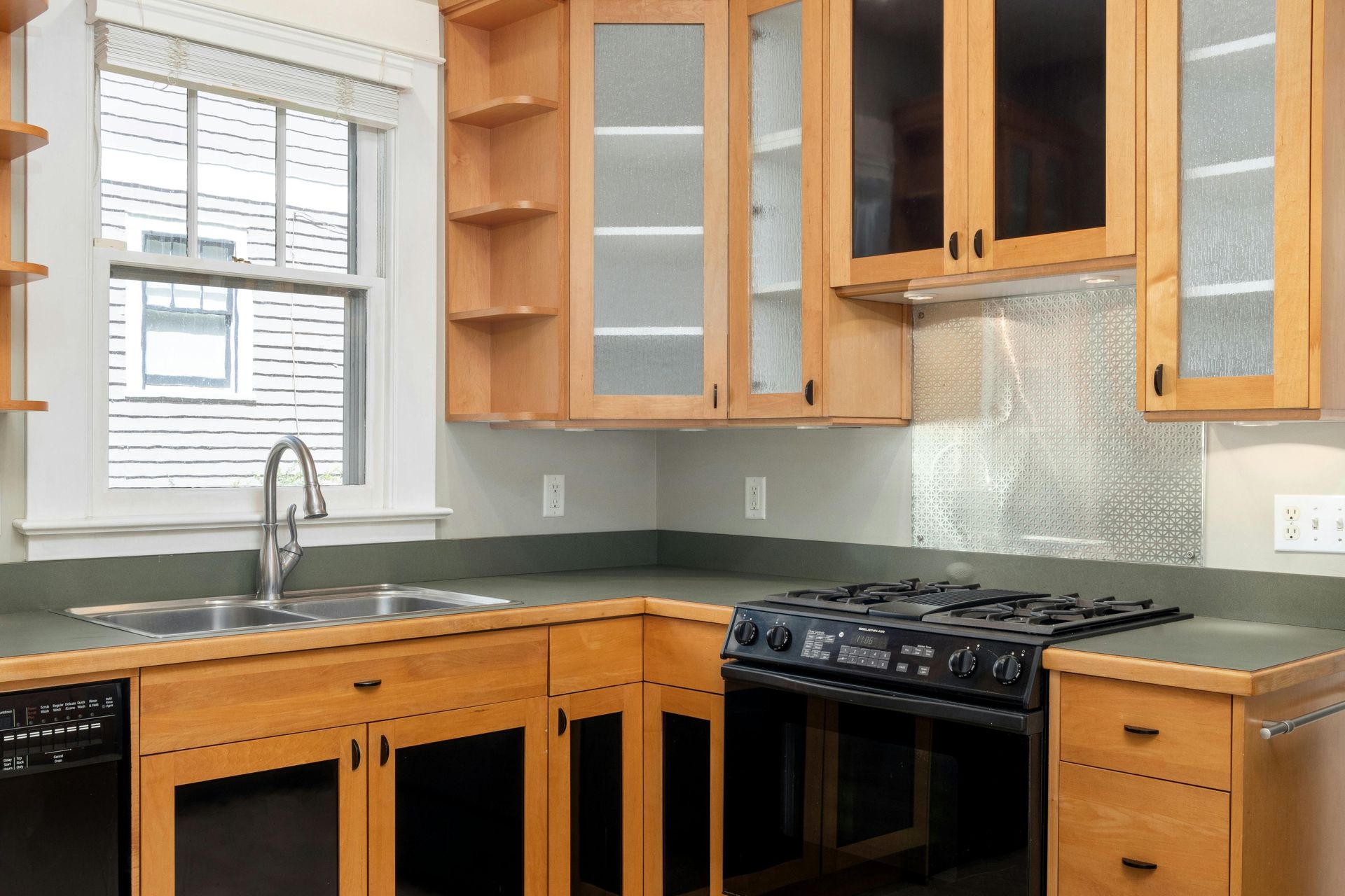 woodland hills cabinet painting