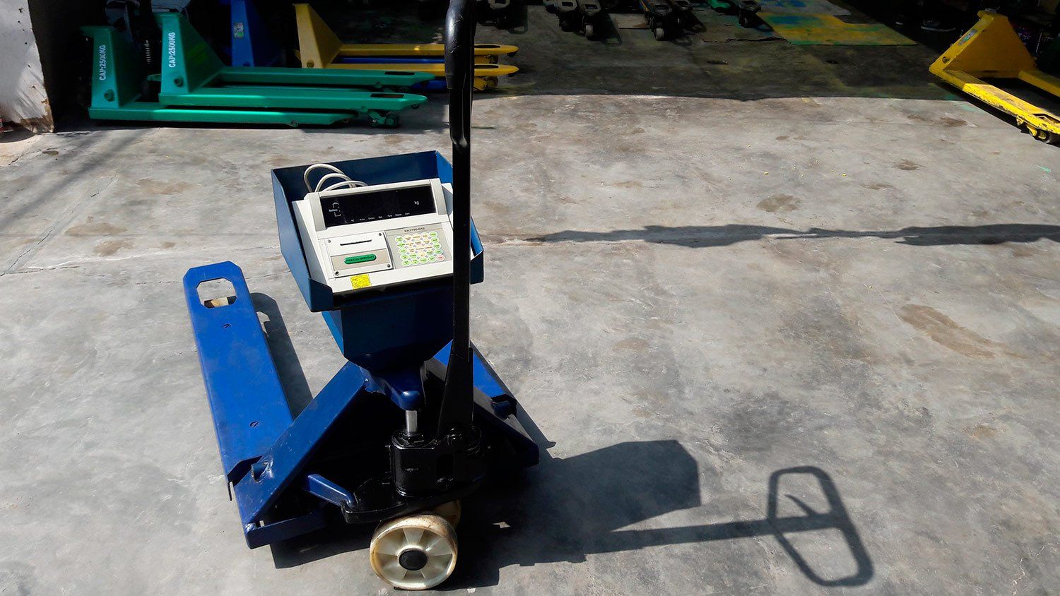 Multiservicios Gamor S.A.C. - Venta y alquiler de carretillas hidráulicas