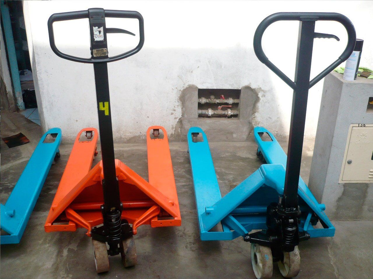 Multiservicios Gamor S.A.C. - Venta y alquiler de carretillas hidráulicas