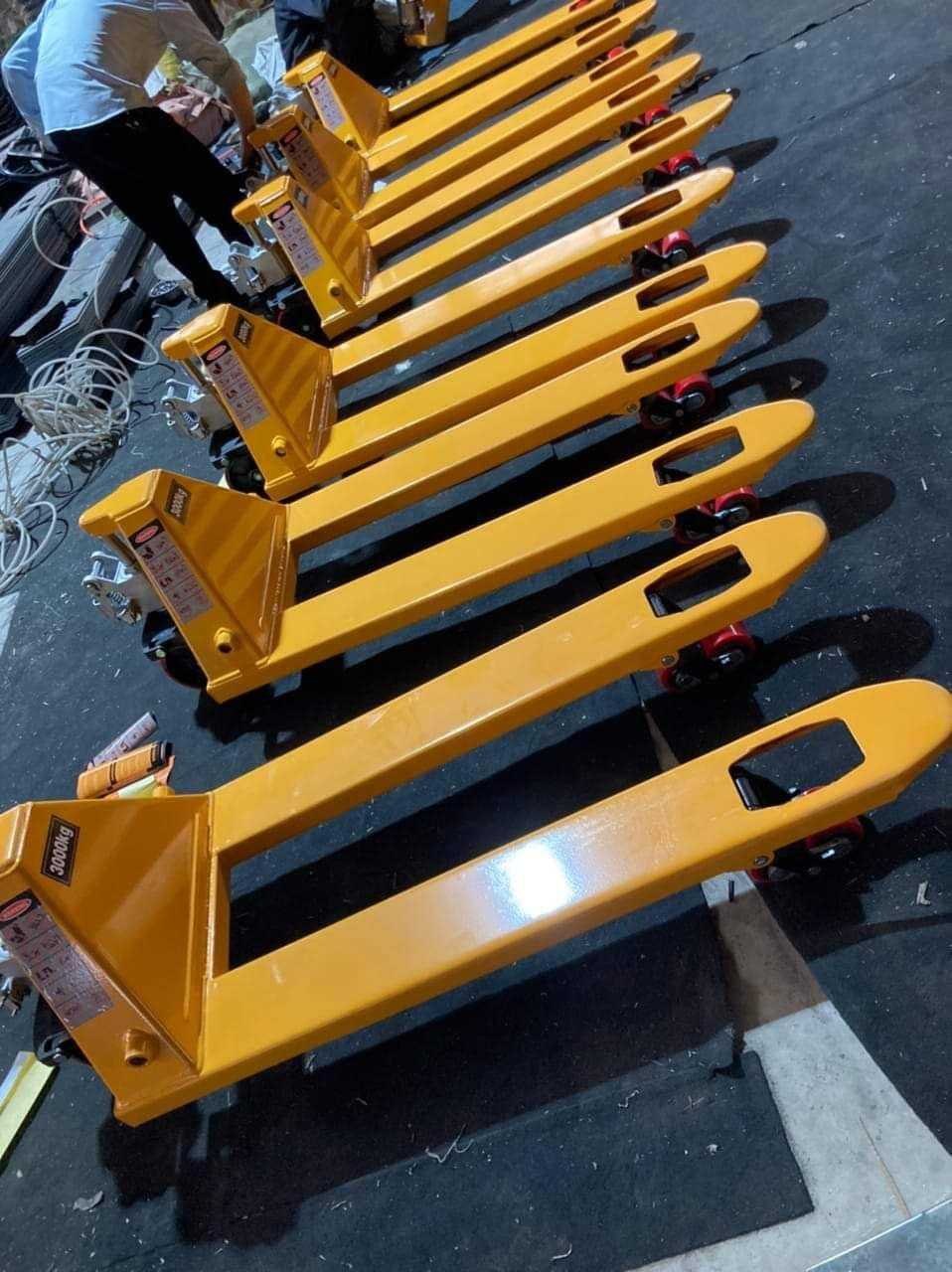 Multiservicios Gamor S.A.C. - Venta y alquiler de carretillas hidráulicas