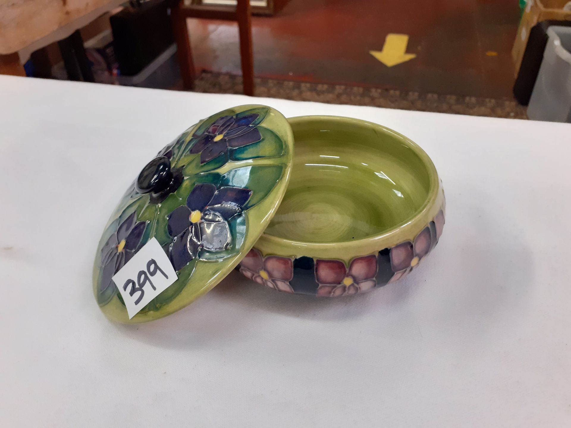 Auction catalogue Jones & Llewelyn Llandeilo