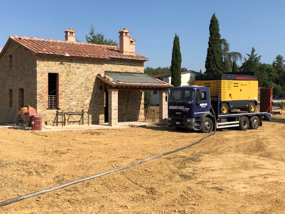 Macchinario per esecuzioni rapide su roccia