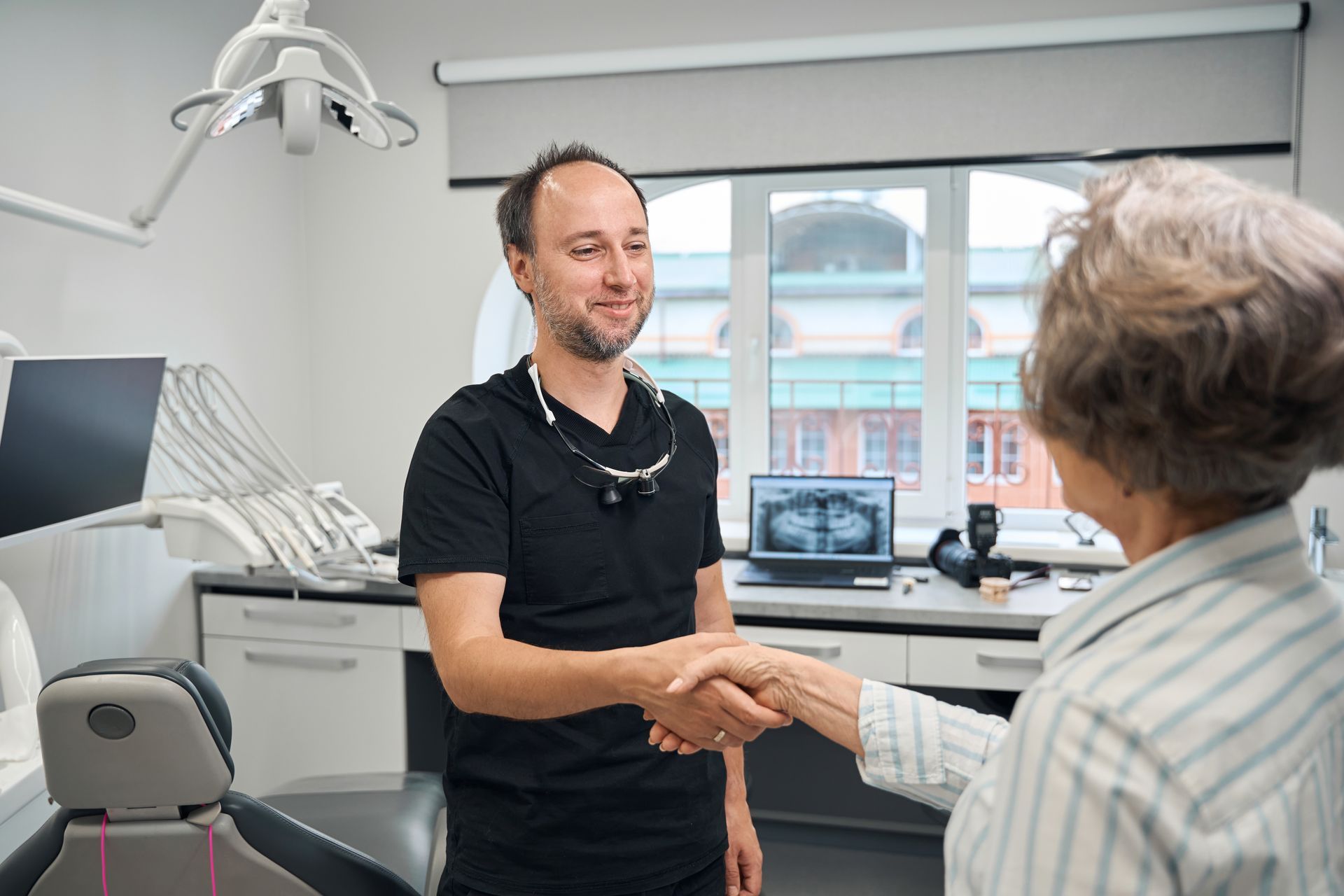 Sécurité tourisme dentaire Québec — patient protégé avec assurance