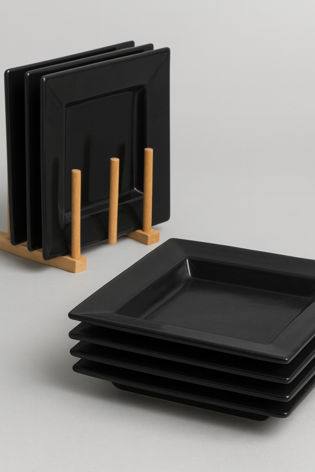 Plato Cuadrado Black Hondo