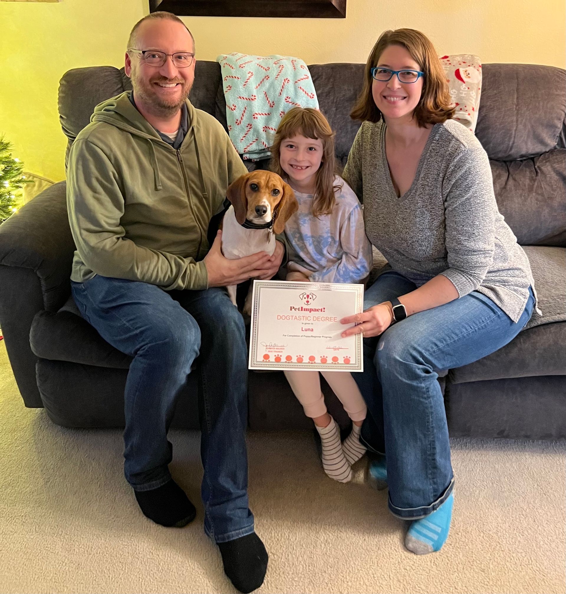 Newly Graduated Dog  with the Owners— St. Louis, MO — PetImpact! Dog Training
