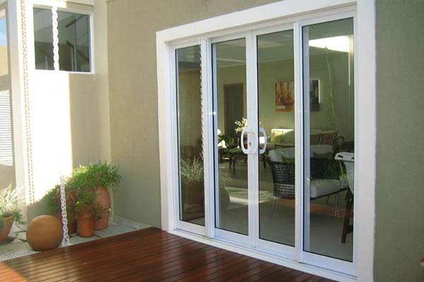 ALUMINIO Y VIDRIO JAVRA - VENTANAS DOUVENT